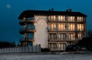 ночной вид отеля с моря, Пансионат &laquo;Перлина VIP-отель (Коблево)&raquo;